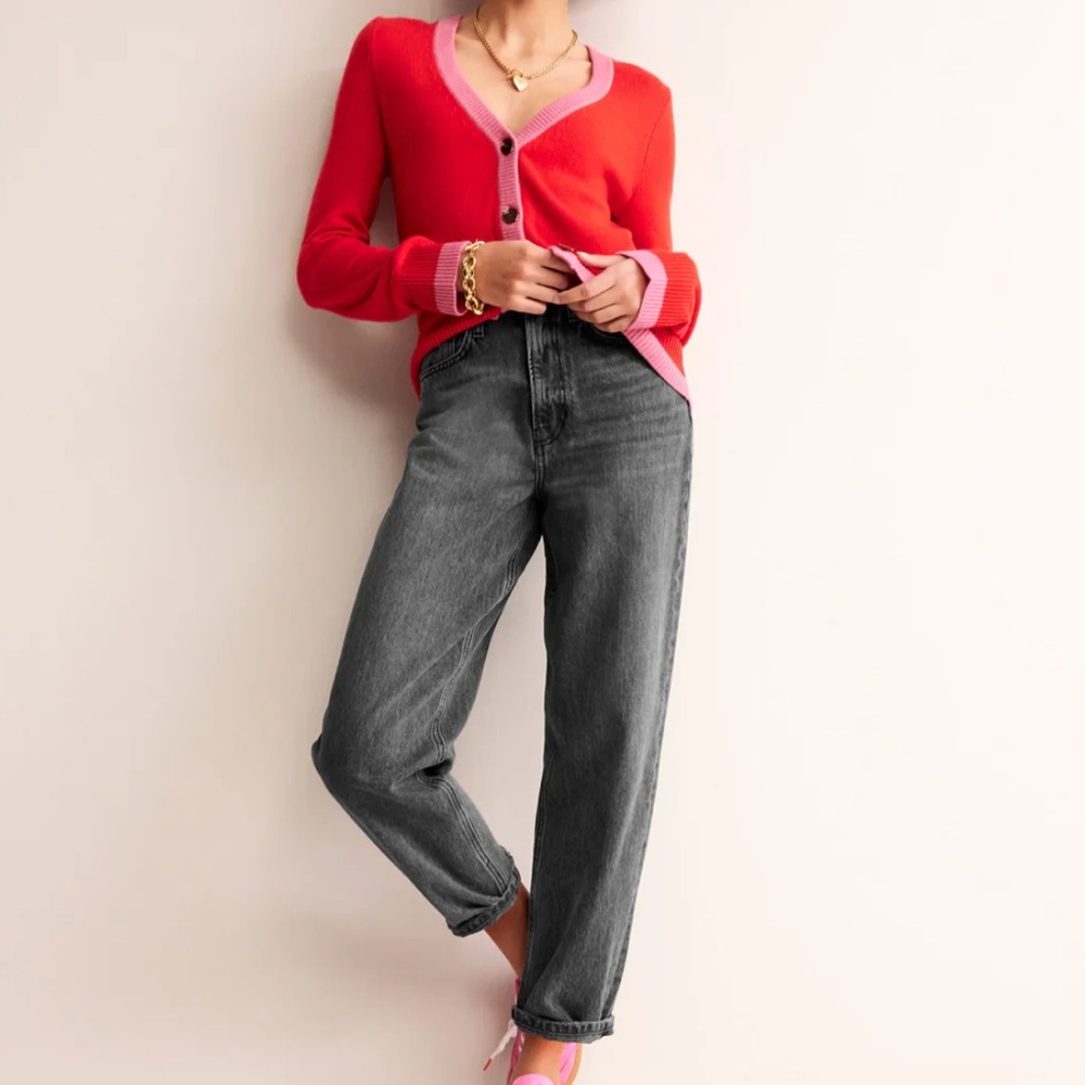 High Rise ‘90s Tapered Jeans (tag included)